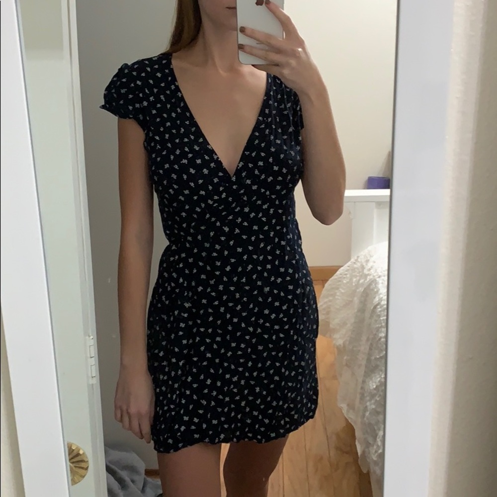 Brandy Melville wrap dress